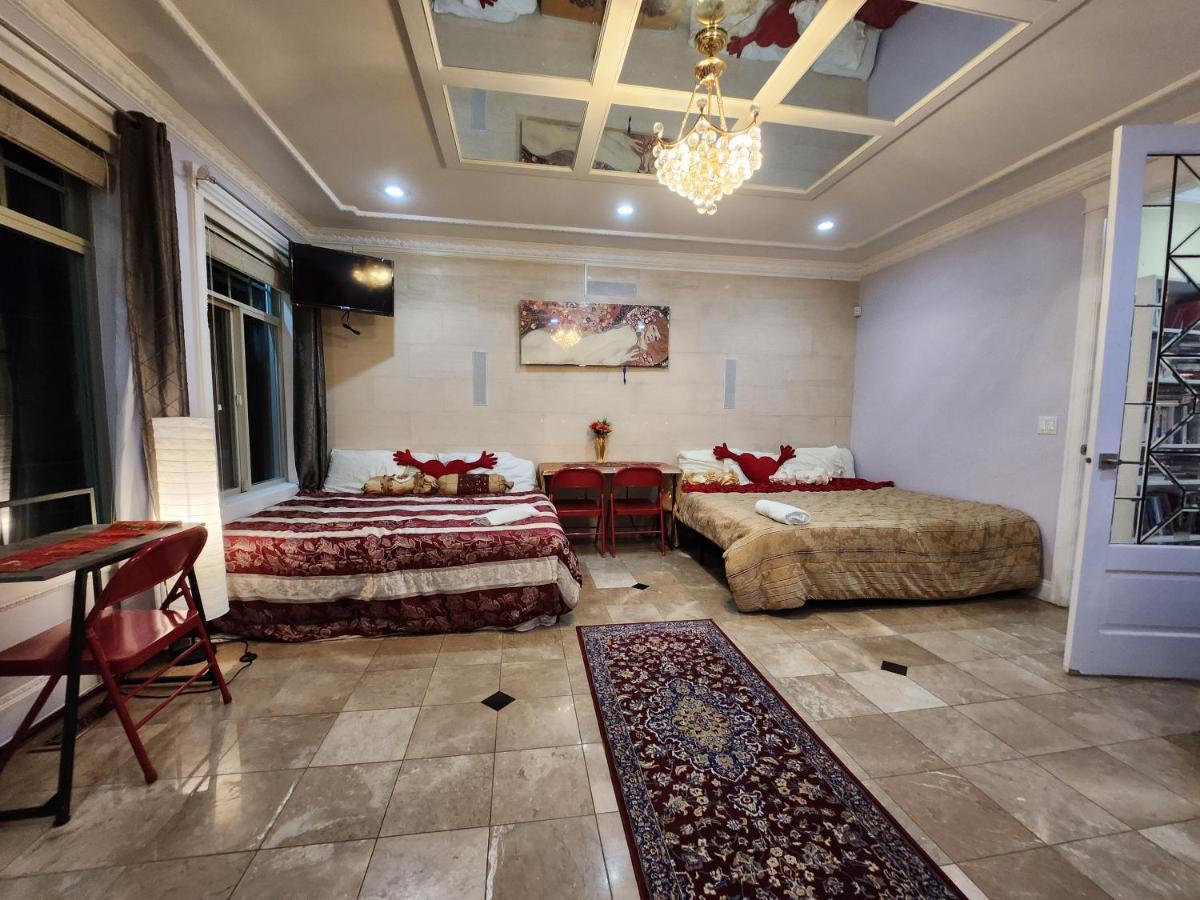 Empire Palace Hotel Surrey Bagian luar foto