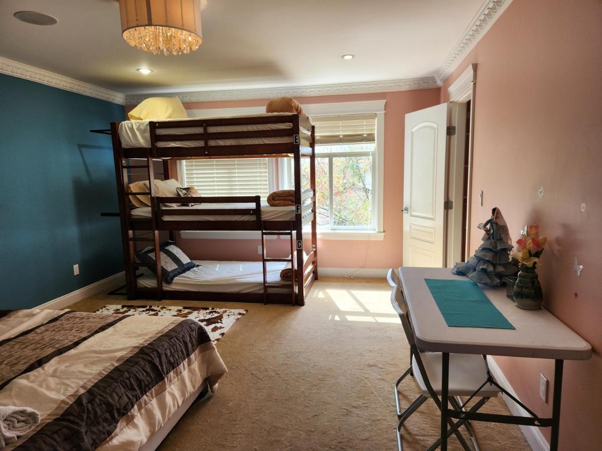 Empire Palace Hotel Surrey Bagian luar foto